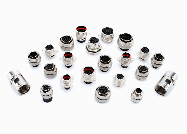 供應(yīng) Littelfuse 輕觸開關(guān)、DC車用連接器、溫度傳感器 和 碳化硅（SiC）產(chǎn)品